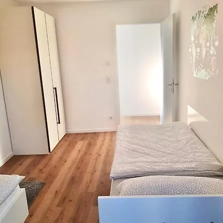 Apartment Bei Playmobil 1,130m2,24h Self Check-in, Free Parking *